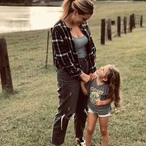 Meet your Posher, Raegan